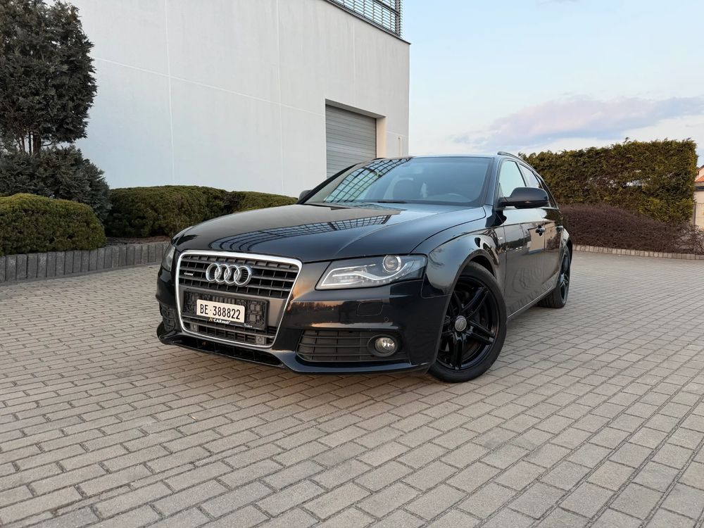 Audi A4 B8 2.0 TFSI quattro S tronic S line Sportpaket 2011