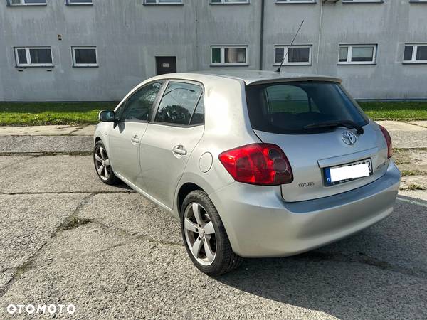 Toyota Auris 1.6 VVT-i Prestige - 7