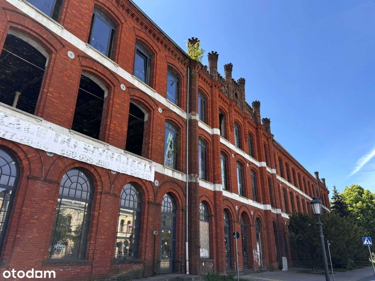 Unikalna Nieruchomość Pofabryczna w Ścisłym Centrum, ul. Zamkowa 4-5