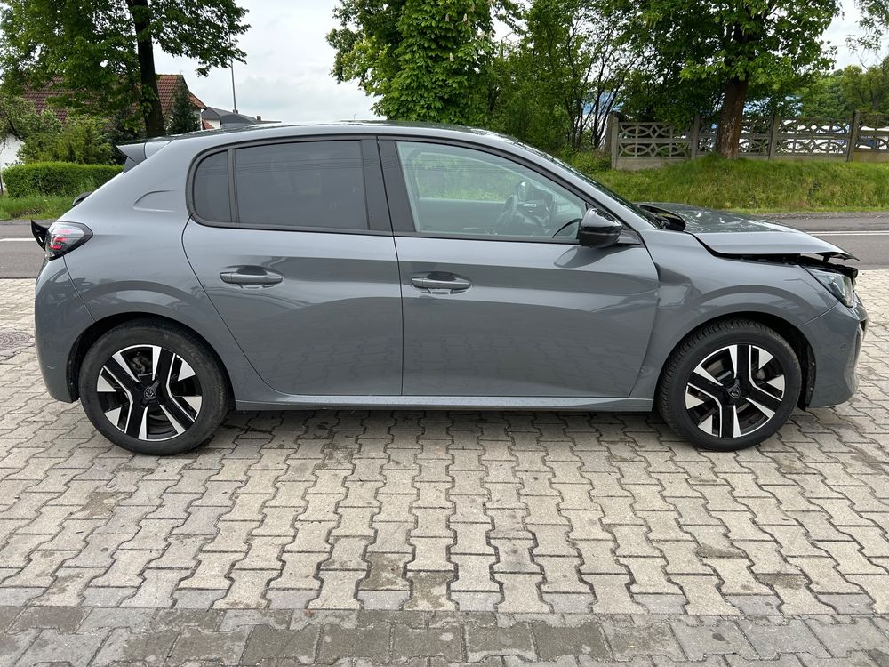 Peugeot 208 II 2023