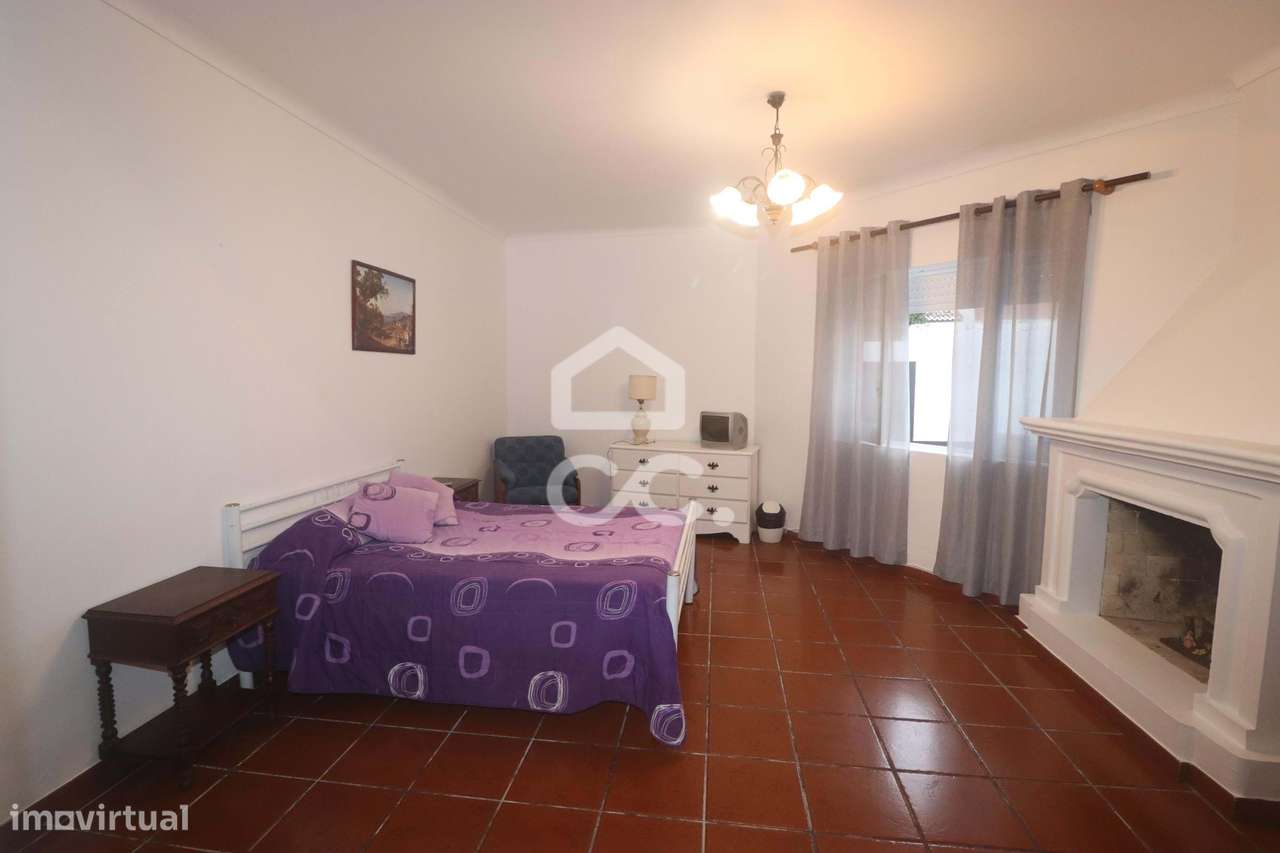 Moradia com 4+2 Quartos - São Pedro - Ponta Delgada - Grande imagem: 4/22