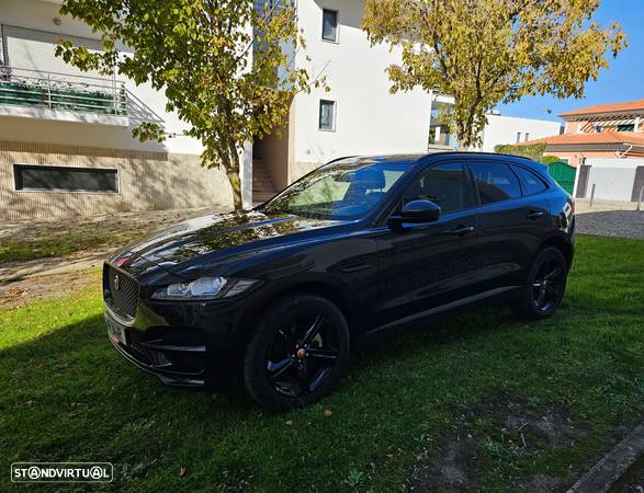 Jaguar F-Pace 25d AWD Aut. Prestige - 4