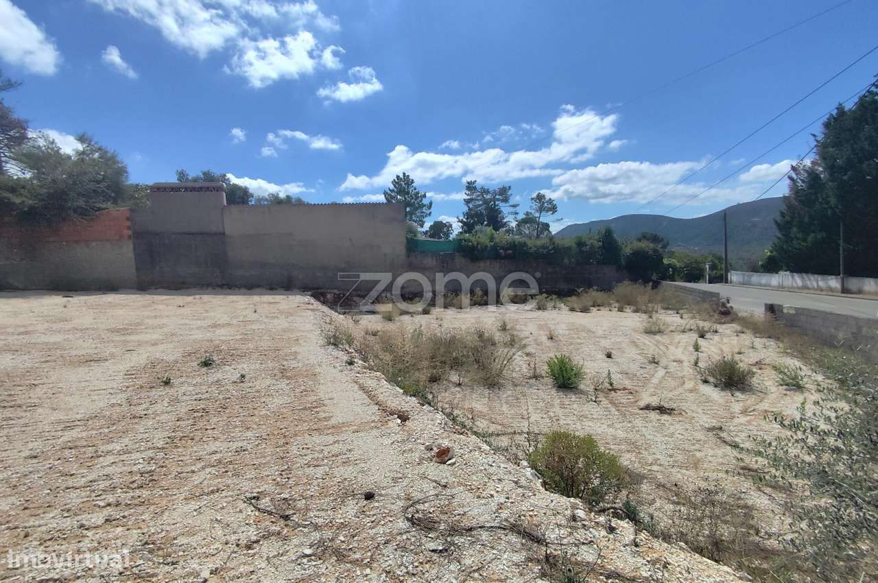 Dois lotes de terreno para construção em Mira de Aire, Porto de Mós-2