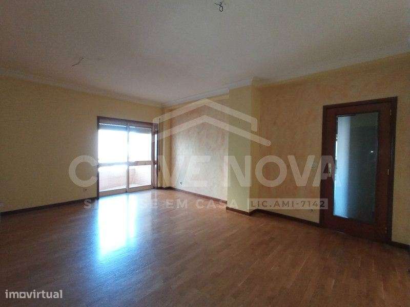 Apartamento T2 em Rio Tinto - Grande imagem: 4/12