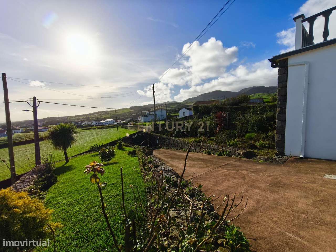 Casa Renovada com Vista Mar em Lomba da Fazenda, Nordeste-21
