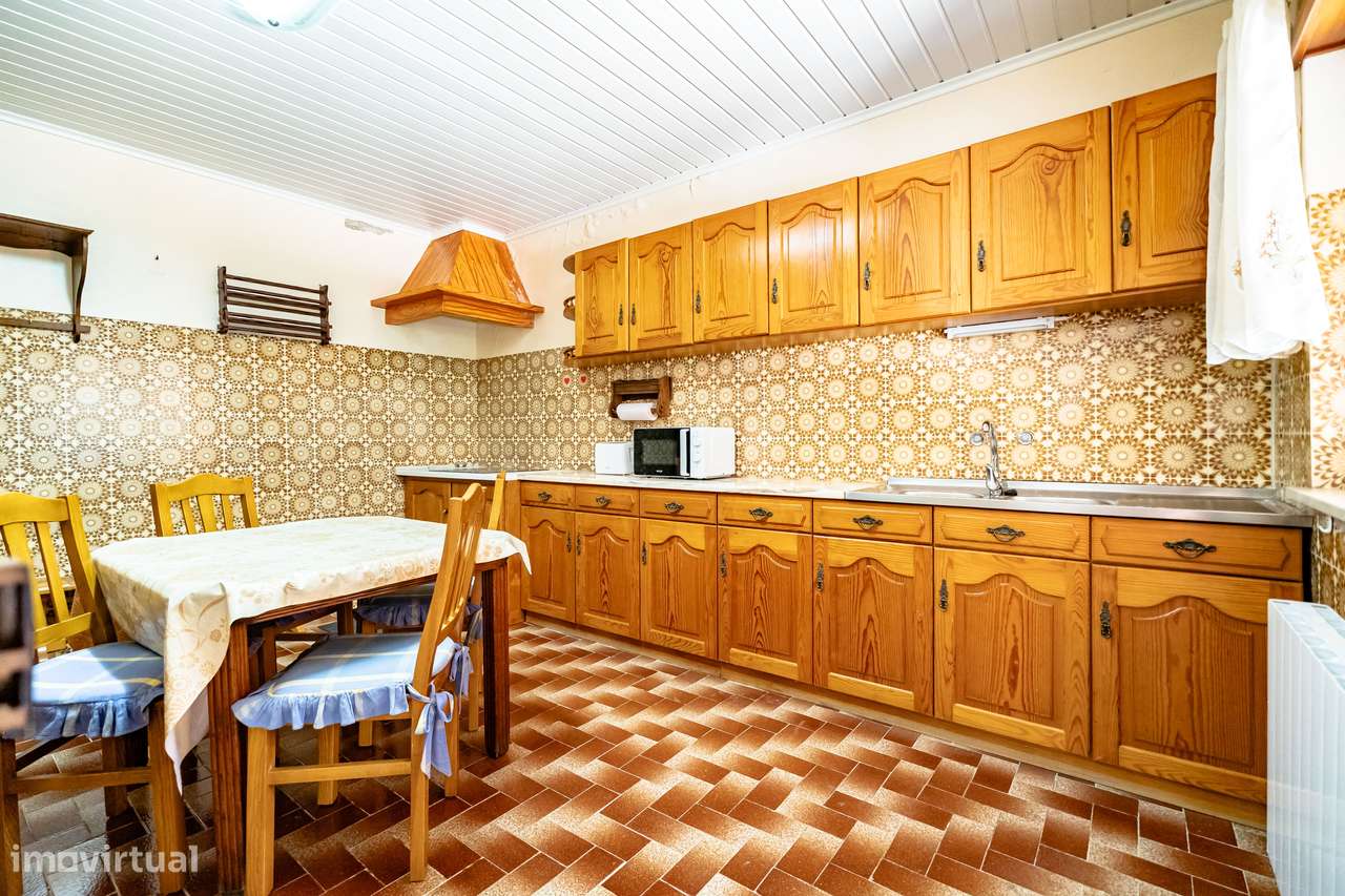 Moradia T3+1  |  Casal de Santo Amaro, Penacova-14