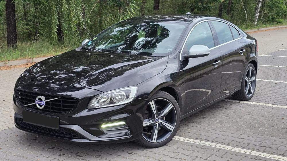 Volvo S60 II (2010-) D3 Geartronic RDesign 2018