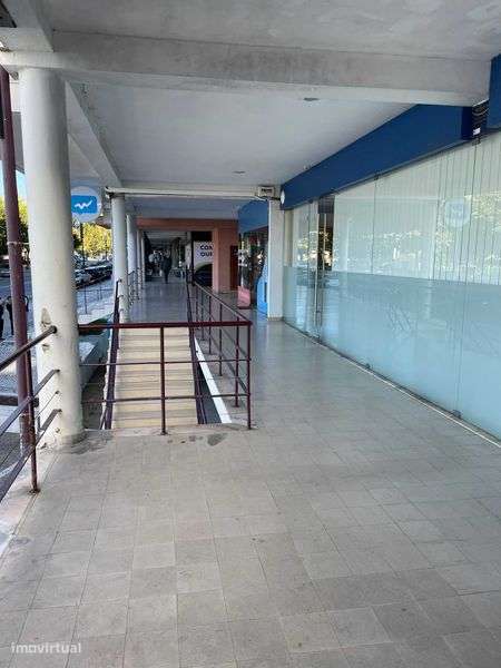 Loja Comercial - 43m2 - Centro de Penafiel - Grande imagem: 4/5