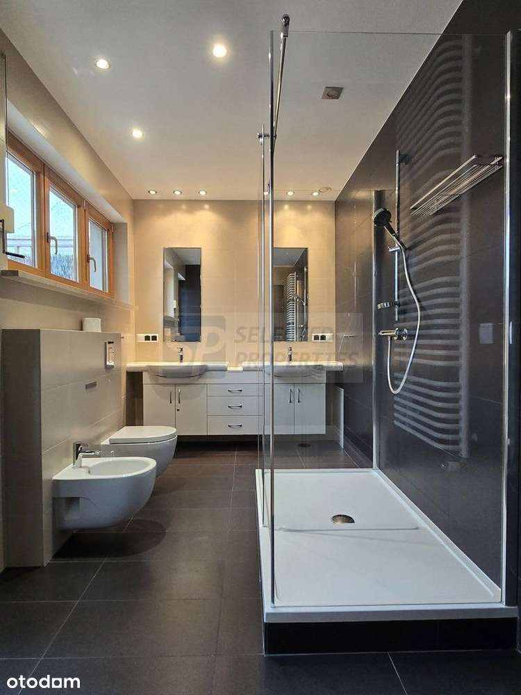 Dwupoziomowy apartament, 5 pokoi, 3 tarasy-13