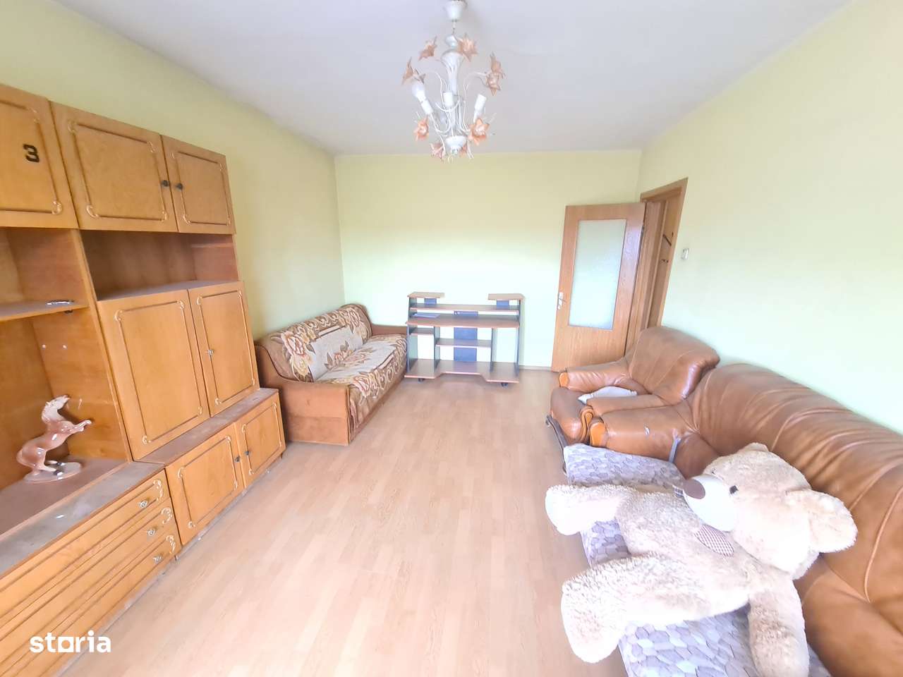 Apartament 3 camere, 65 mp utili, Gara Bacau - Imagine principală: 2/8