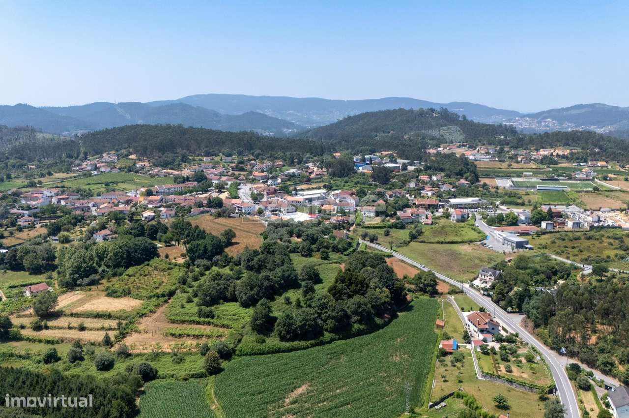 Terreno urbanizável com 15.430m2, em Freixo, Ponte de Lima - Grande imagem: 4/21