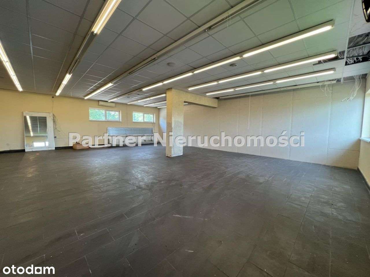 Lokal 300 M!!! - Pełny obrazek: 2/4