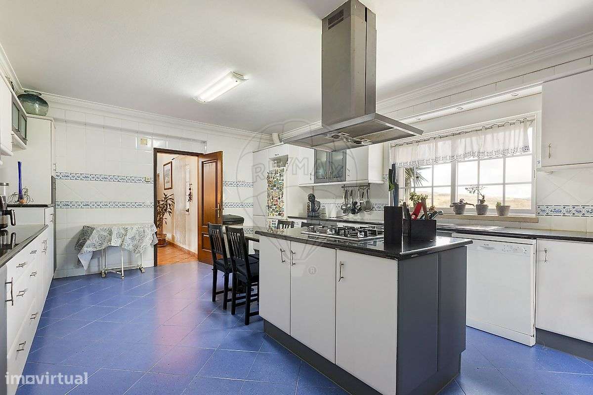 Moradia T8 para venda-14