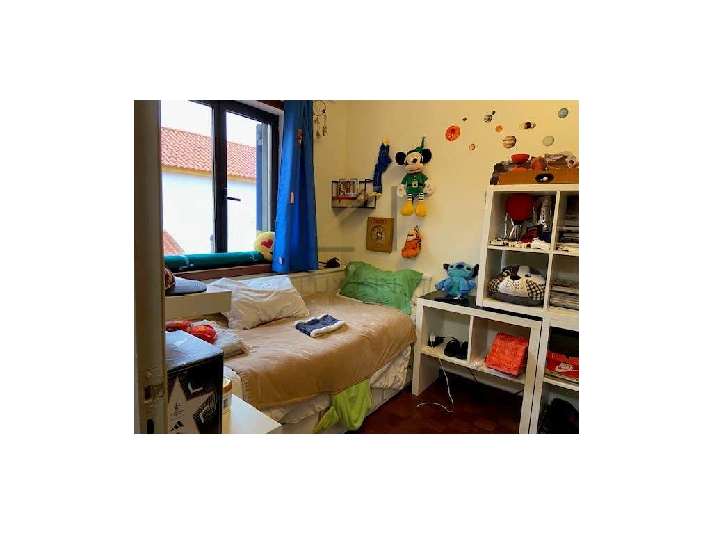 Moradia T3+1 em Vila Nogueira de Azeitão-42