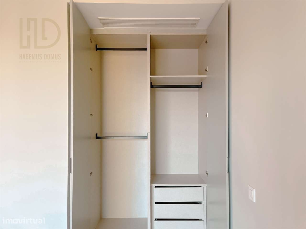 T0 Novo no D´Ouro Tower para arrendar próximo do metro em Gaia - Grande imagem: 4/45