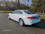 Jaguar XF 2.0 T Prestige - 4