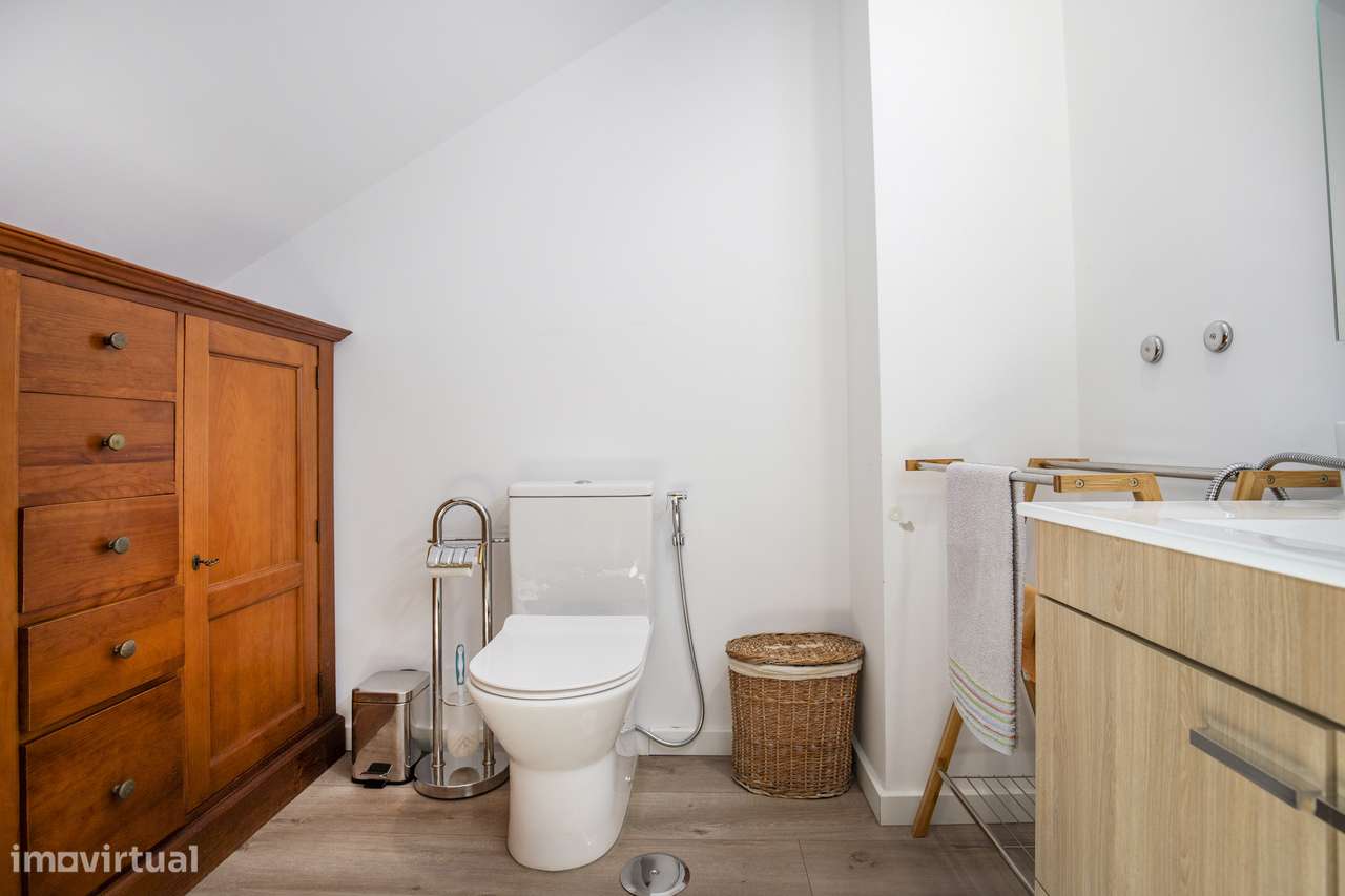 Moradia T3+1 garagem box jardim Quinta do Conde Sesimbra-32