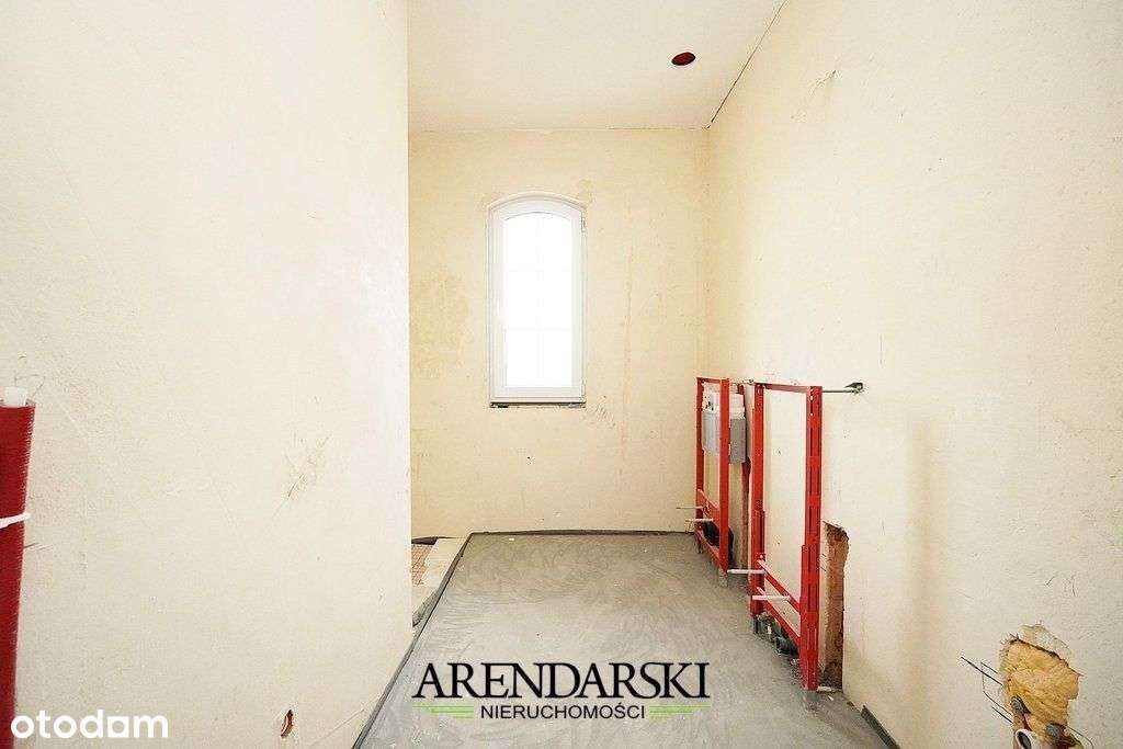 Stylowy dom do własnej aranżacji!-9