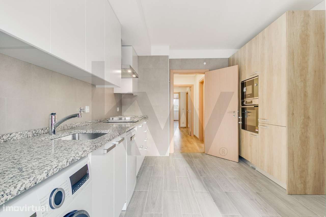 Apartamento T2 Novo nas Laranjeiras em Lisboa | Premium, Metro e Acess - Grande imagem: 4/64