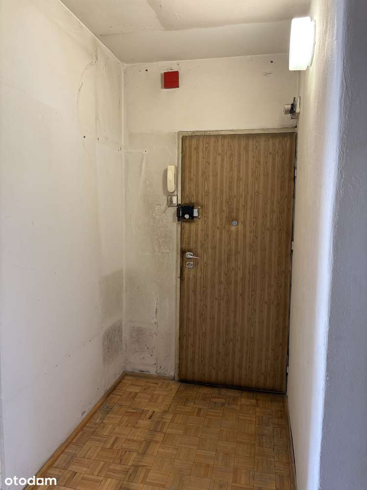 Mieszkanie do remontu | 3 pokoje, loggia! | os. Batorego, Żyrardów-11