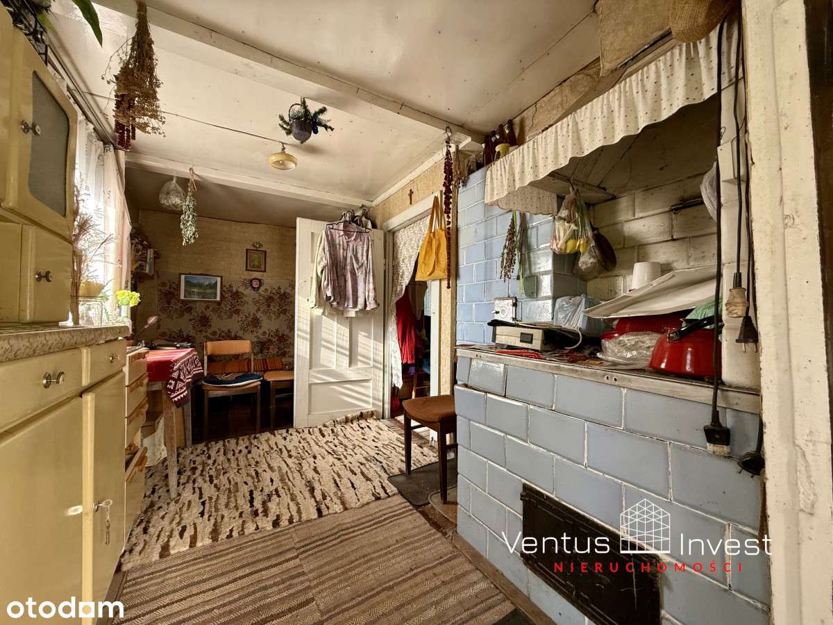 Działka z klimatycznym domem drewnianym -Czerwonka-8