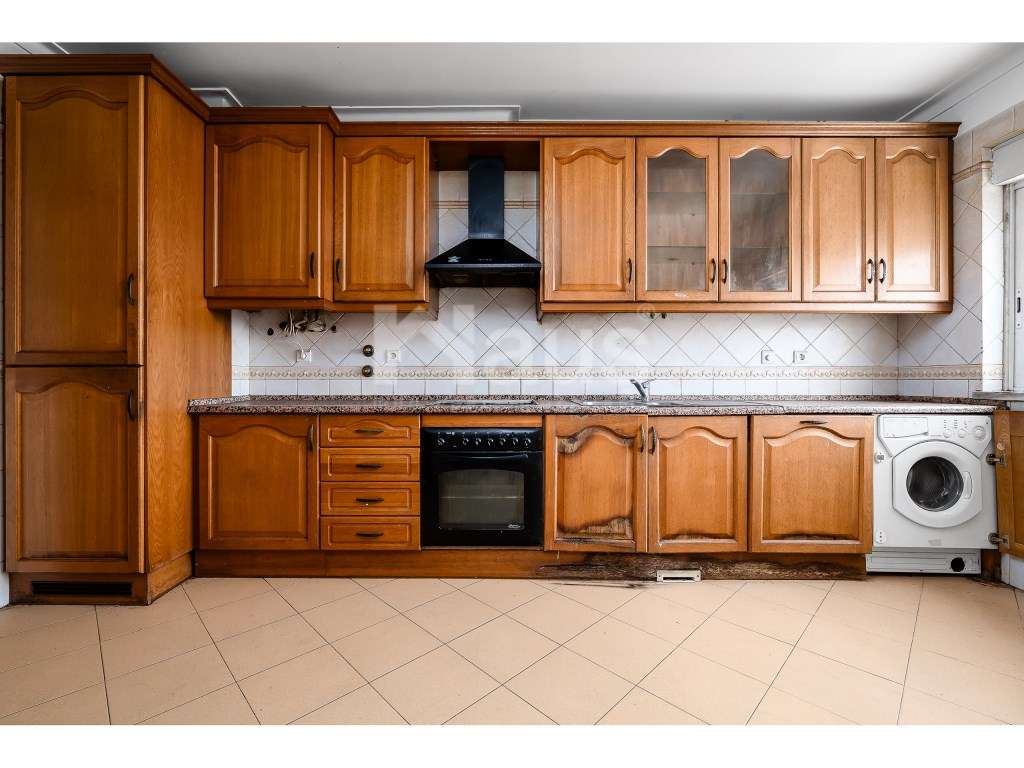 T3 com parqueamento e arrecadação-5