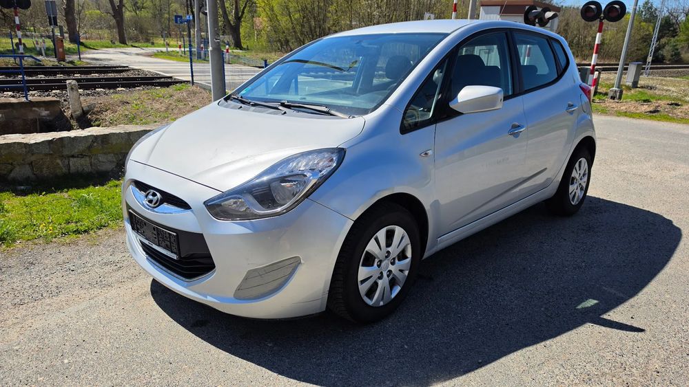 Hyundai IX20 2013