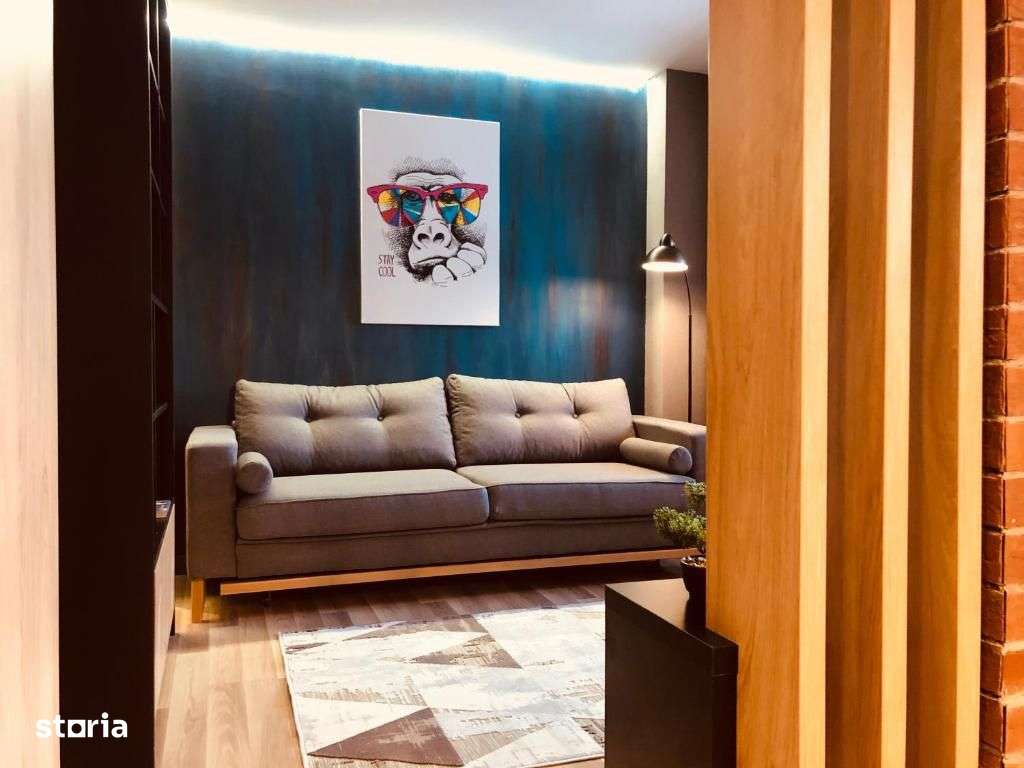 Garsoniera de inchiriat Piata Unirii - Imagine principală: 1/8