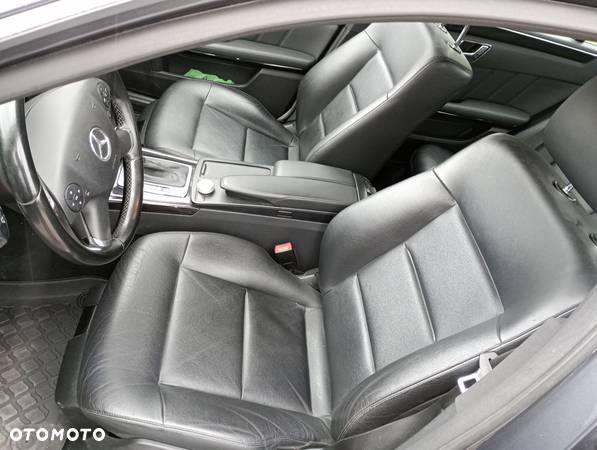 Mercedes-Benz Klasa E 250 CDI 7G-TRONIC Avantgarde - 7