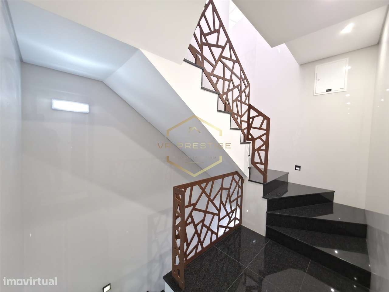 Apartamento T3 Venda em Ramalde,Porto-24