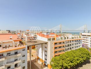 Apartamento T4 duplex, terraço e esta...