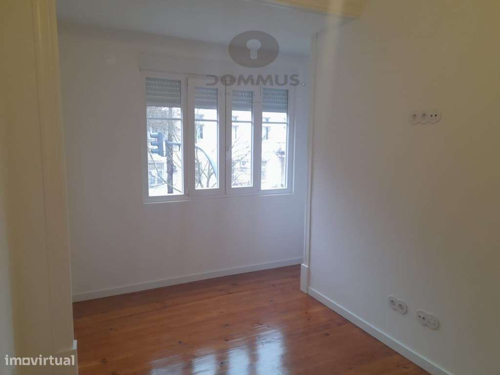 Elegante T3 remodelado na Penha de França - Grande imagem: 5/15