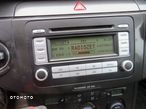 RADIO FABRYCZNE CD PASSAT B6  VOLKSWAGEN 2005-2010 - 1