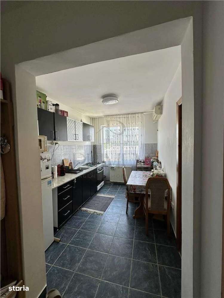 IULIUS MALL - 2 Camere - Etaj 3 - Decomandat - LIFT - Imagine principală: 3/7