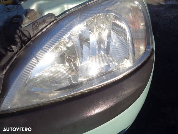 Vand Fata Completa Opel Corsa C din 2003 volan pe stanga - 2