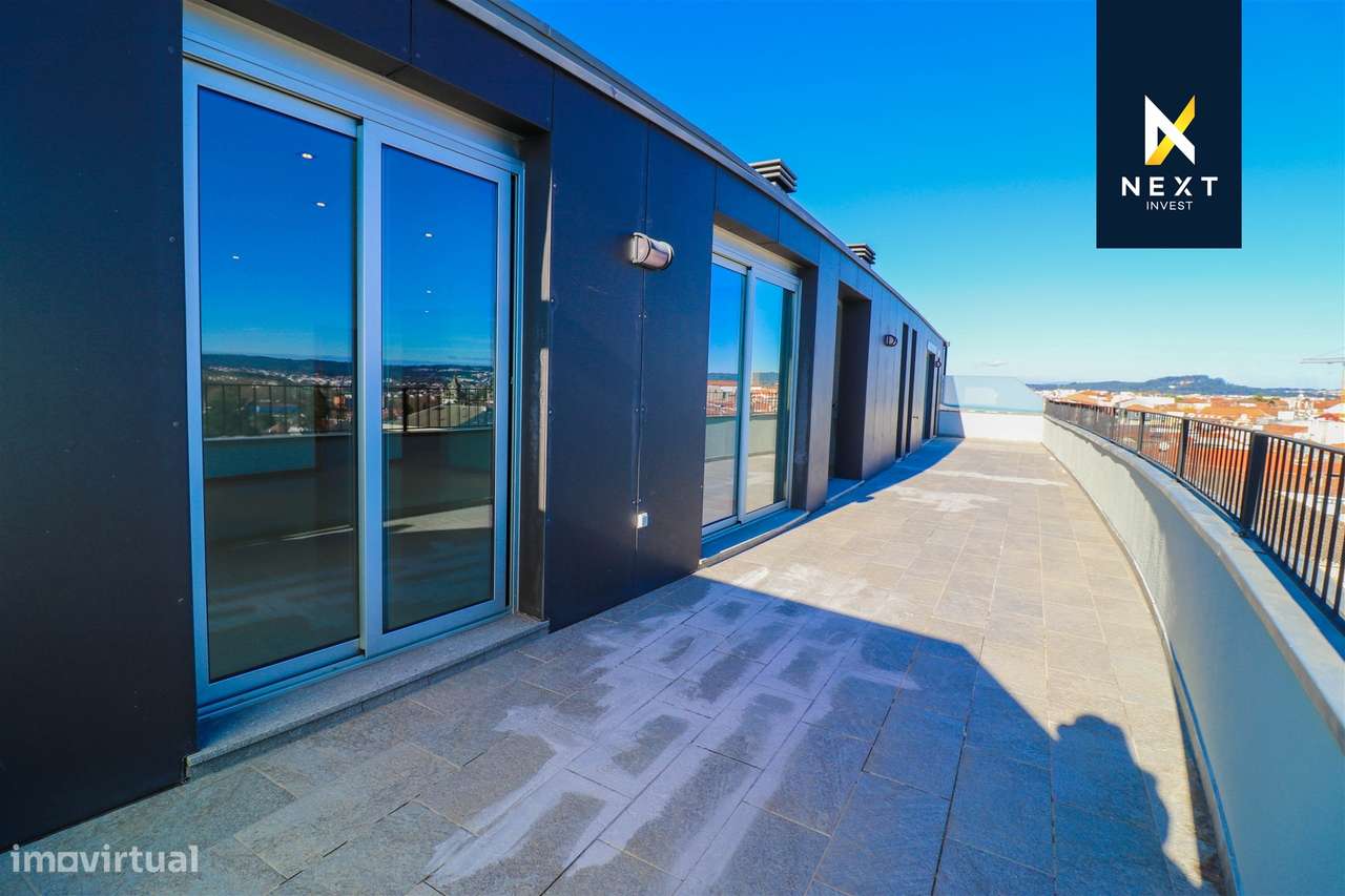 Cobertura T4 no Centro da Cidade com terraço e vistas deslumbrantes. - Grande imagem: 2/50