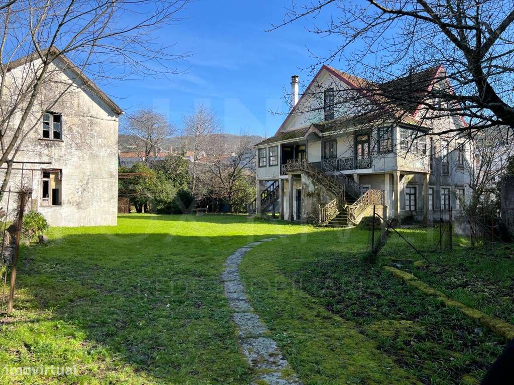 Quinta Secular com 10 lotes para construção - Centro Melgaço - Grande imagem: 3/7