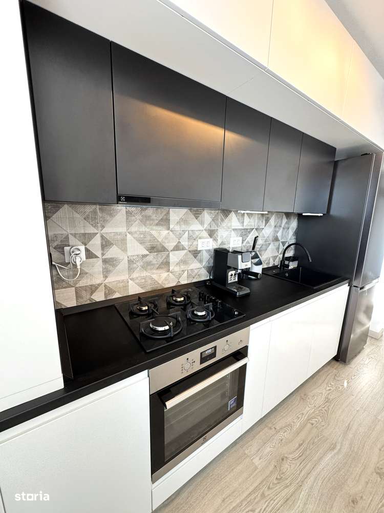 Apartament cu 3 camere, loc parcare, centrala, AC - zona Damila - Imagine principală: 3/15