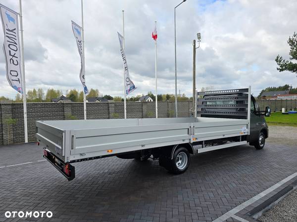 Iveco DAILY 50C18 NOWY SPOD IGŁY 2024r 12PALET 6,20cm Długi 2,21cm Szeroki SALON PL NOWY NOWY NOWY PACHNĄCY PROSTO Z TAŚMY TEMPOMAT FOTEL PNEŁMATYCZNY KLIMATYZACJA AUTOMATYCZNA - 6