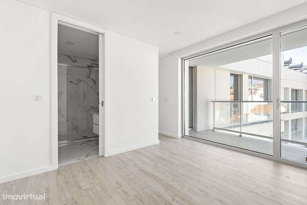 Apartamento T3 de luxo, NOVO, praia, vista mar, piscina!-10