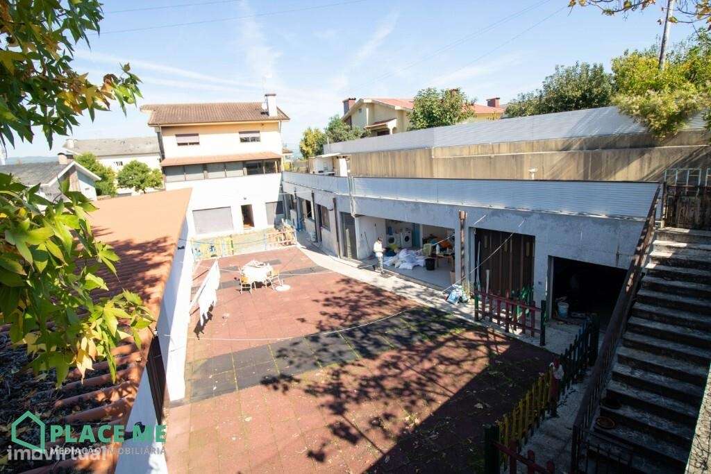 Moradia Individual com 865,40m2 em Palmeira, Braga-9