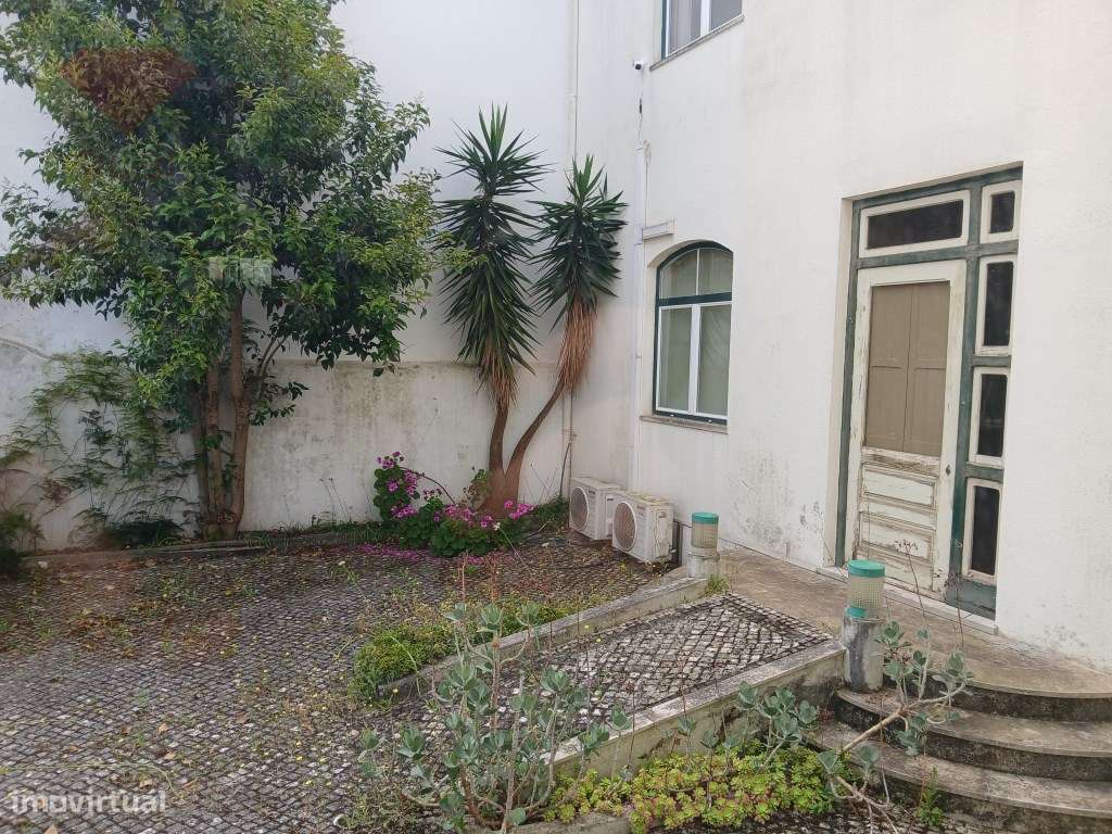 Edifício Comercial no Bairro do Salgado-23