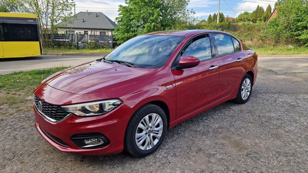Fiat Tipo II (2016-) 1.4 16V Lounge 2016