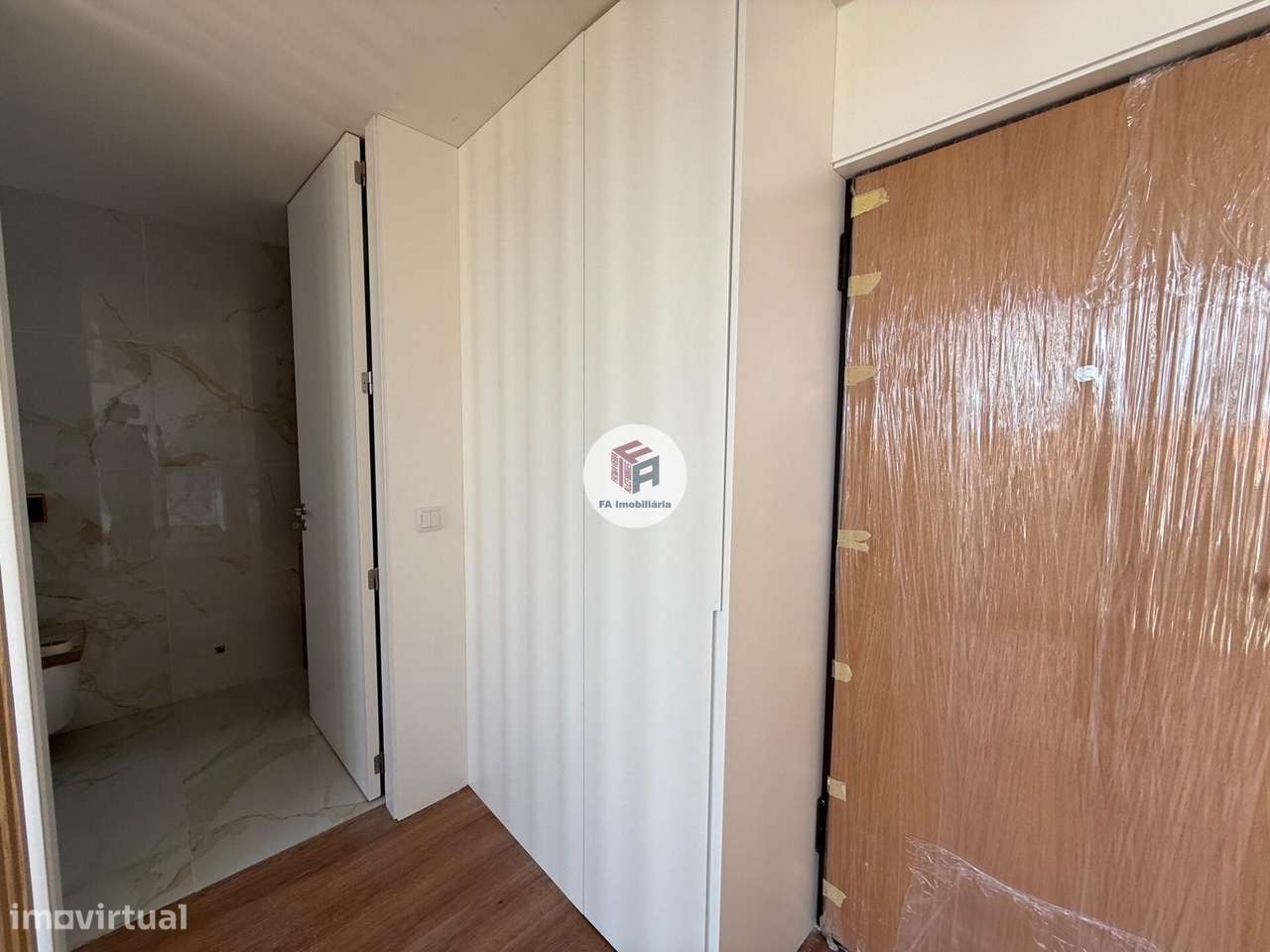 Apartamento T0 Centro Matosinhos-12