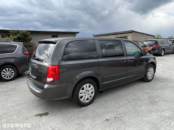 Dodge Grand Caravan 3.6 Express - 2