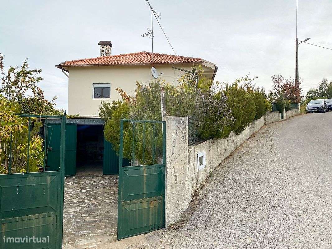 Moradia T5 para venda-7