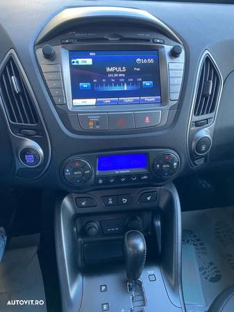 Hyundai ix35 2.0 CRDI 4WD Automatik Luxury - 10