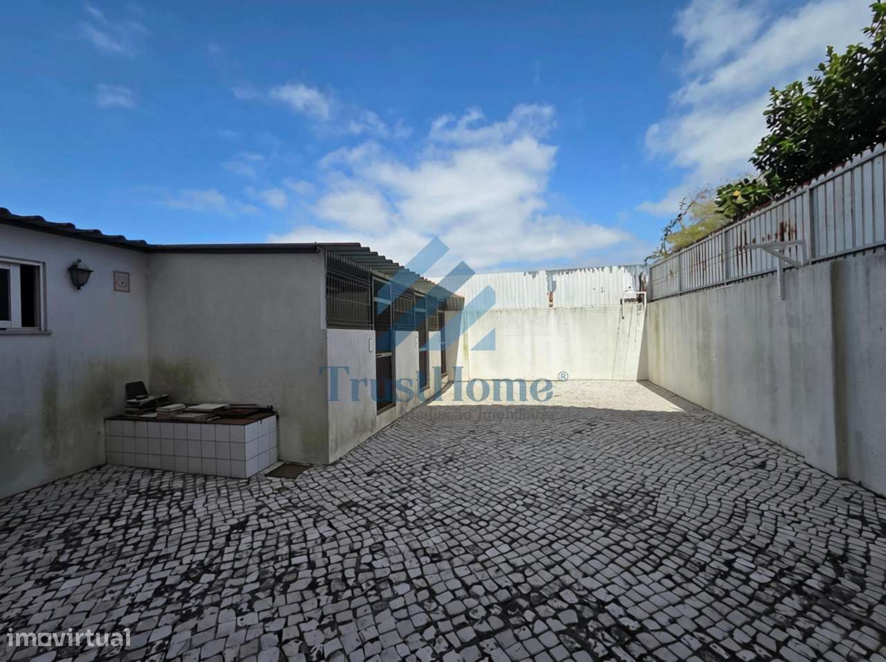 T2 com quintal de 72m2 em Outeiro de Polima-13