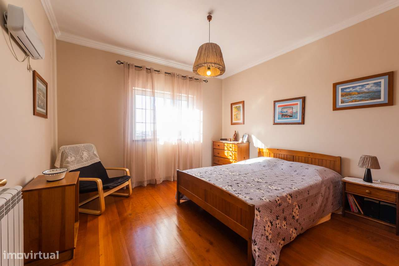 Moradia 3 Quartos - Geminada - Ramada-25