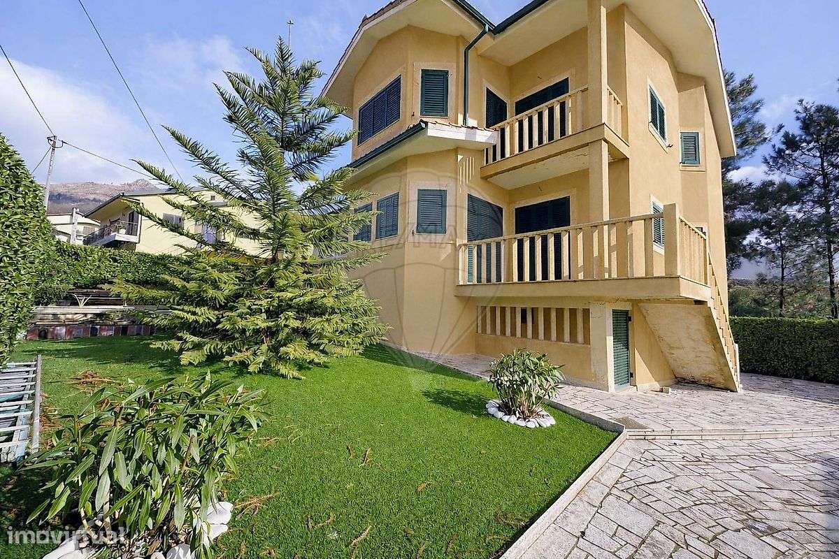 Moradia T4 para venda - Grande imagem: 3/37